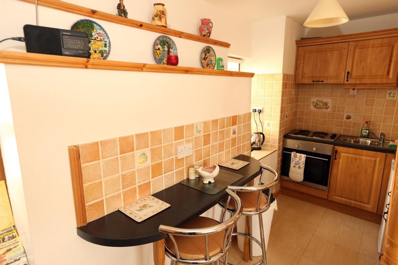 Дома для отпуска Beezies Self Catering Cottages Grange-31