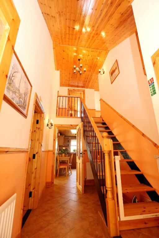 Дома для отпуска Beezies Self Catering Cottages Grange-57