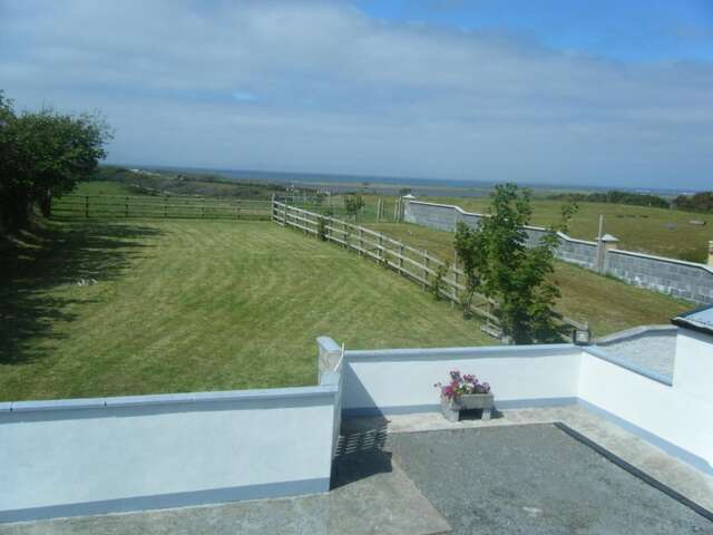 Дома для отпуска Beezies Self Catering Cottages Grange-38
